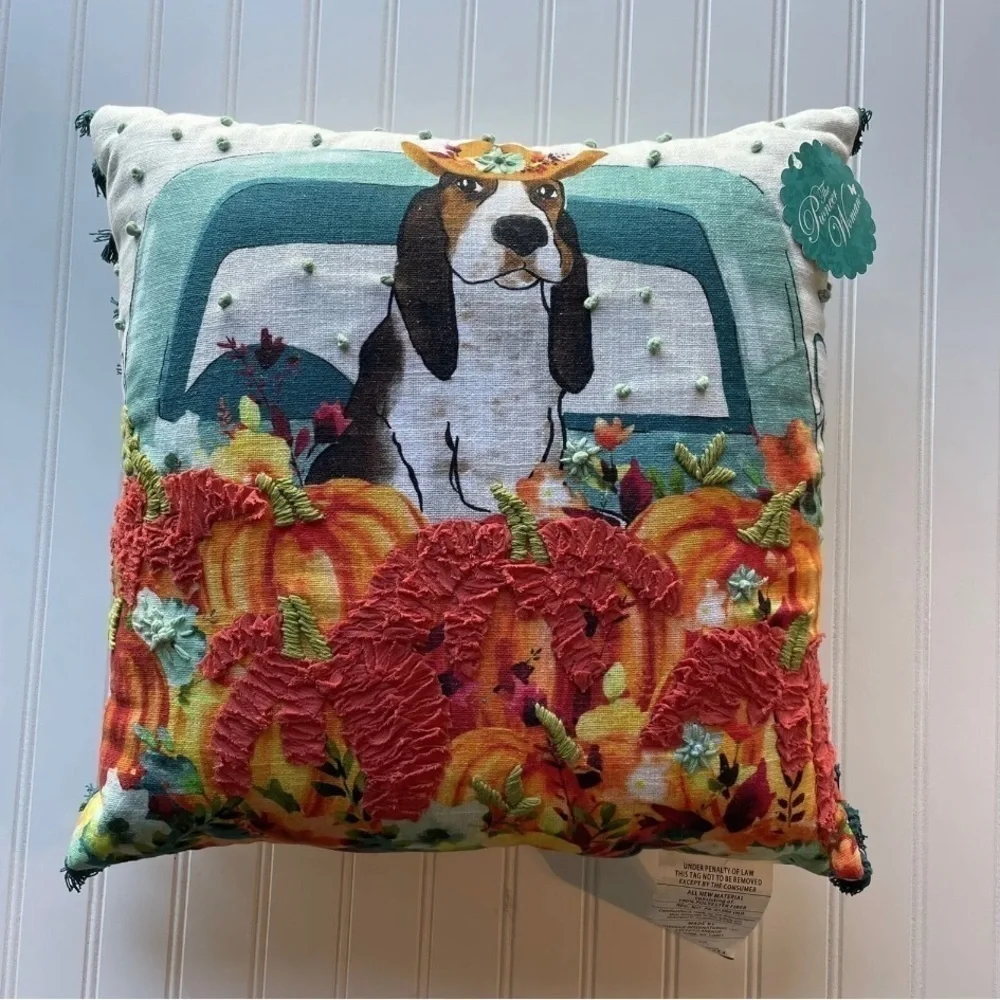 Pioneer Woman Pillow Harvest Pumpkin Charlie Hound Dog NWT Fall Autumn decor